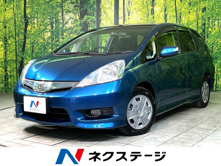 2012 Honda Fit Shuttle Hybrid DAA-GP2 (UW-69fea405bfc70)[3]