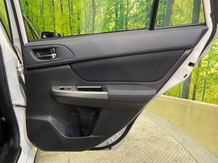2014 Subaru XV DBA-GP7 (UW-69fea409194f5)[15]