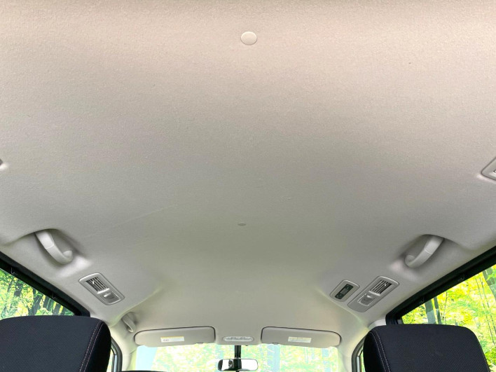 2013 Nissan Serena DAA-HFC26 (UW-69fea4147c6b2)[16]
