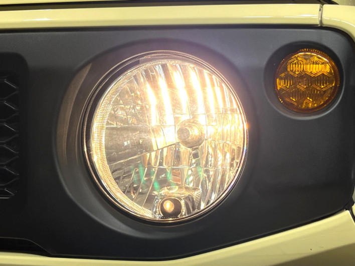 2018 Suzuki Jimny 3BA-JB64W (UW-69fea41a1d3a1)[7]
