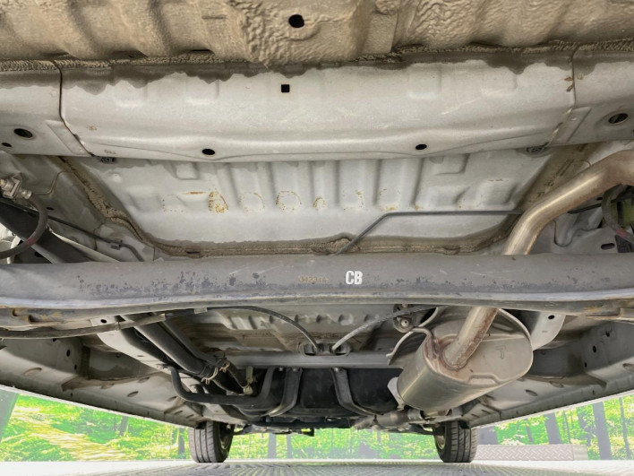 2013 Honda N-BOX CUSTOM DBA-JF1 (UW-69fea41d25937)[22]