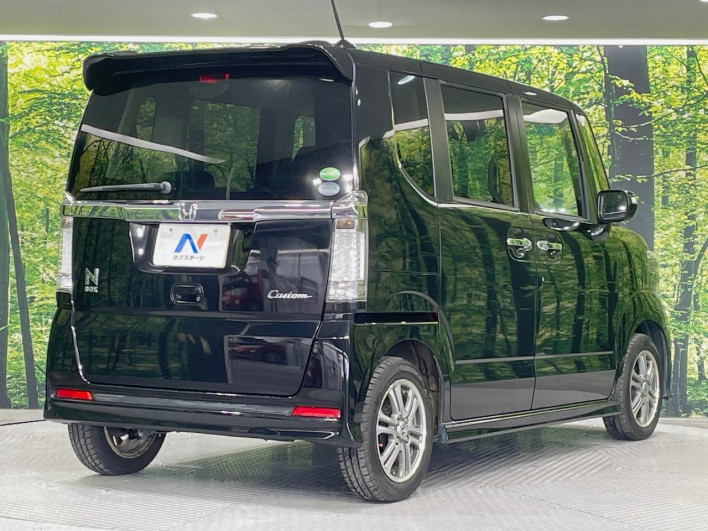 2013 Honda N-BOX CUSTOM DBA-JF1 (UW-69fea41d25937)[16]