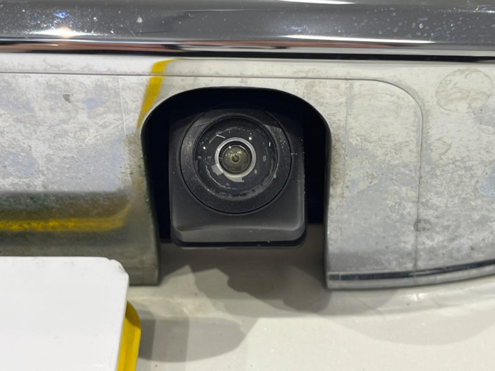 2014 Honda N-BOX CUSTOM DBA-JF2 (UW-69fea41fea40c)[17]