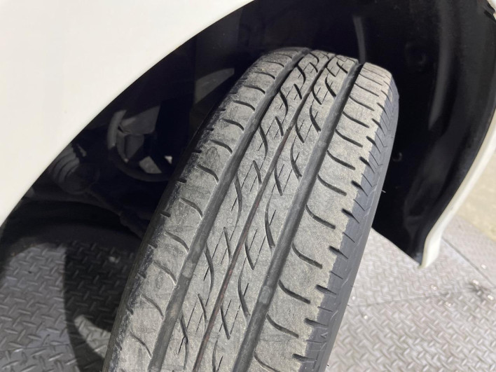 2014 Honda N-BOX CUSTOM DBA-JF2 (UW-69fea41fea40c)[8]