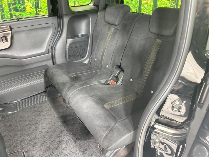 2019 Honda N-BOX CUSTOM DBA-JF3 (UW-69fea4226ba03)[21]