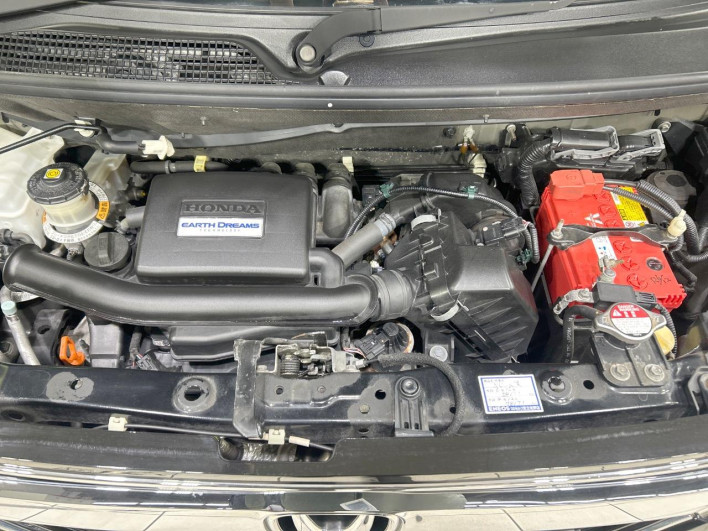 2019 Honda N-BOX CUSTOM DBA-JF3 (UW-69fea4226ba03)[4]