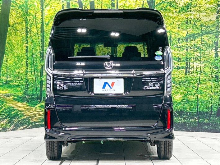 2019 Honda N-BOX CUSTOM DBA-JF3 (UW-69fea4226ba03)[11]