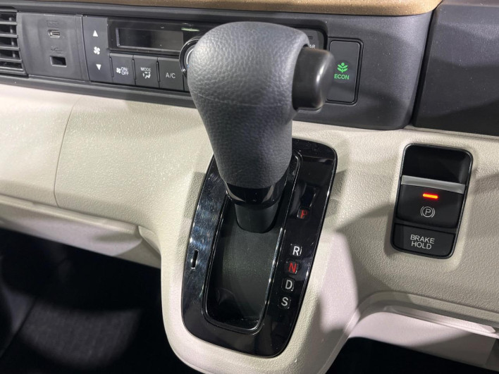 2024 Honda N-BOX 6BA-JF5 (UW-69fea427c2379)[21]