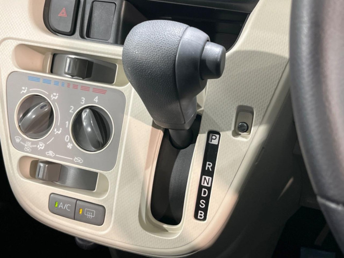 2016 Daihatsu Move DBA-LA150S (UW-69fea437c27f2)[26]