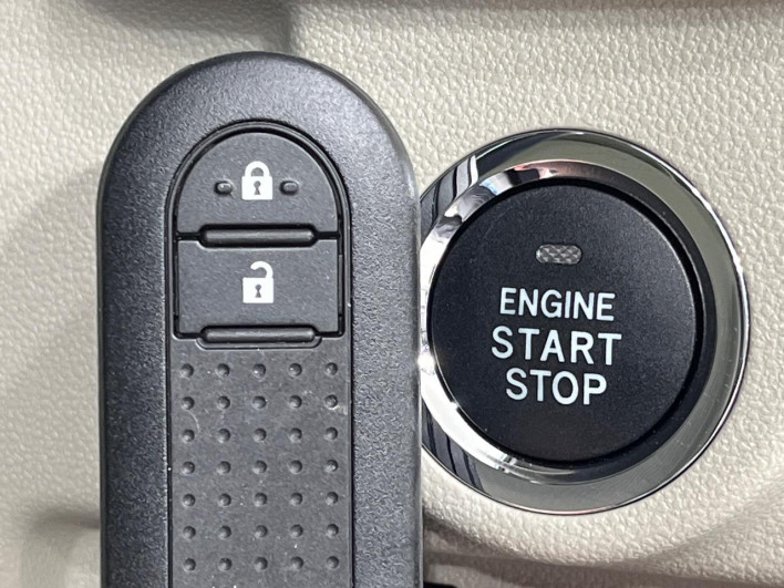 2015 Subaru Stella DBA-LA160F (UW-69fea4389300f)[12]