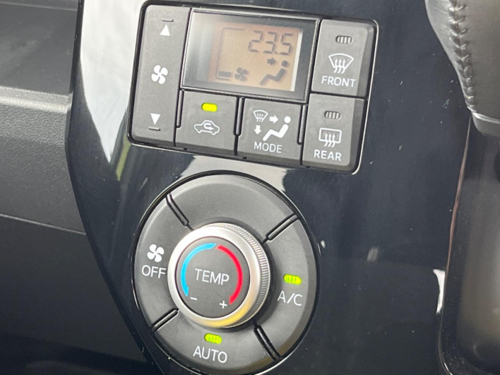 2018 Daihatsu Wake DBA-LA700S (UW-69fea44577de6)[20]