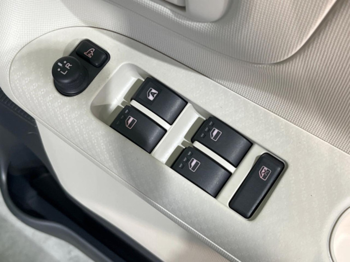 2018 Daihatsu Move Canbus DBA-LA800S (UW-69fea4463863d)[18]