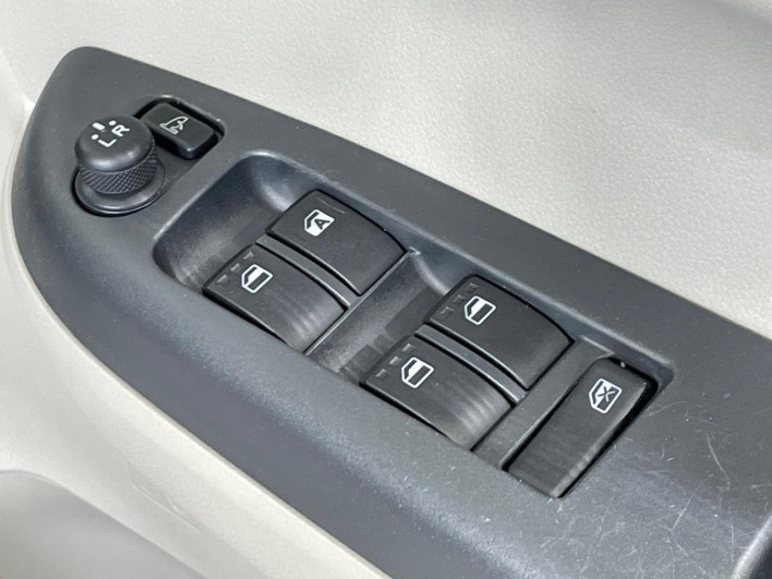 2018 Toyota Passo DBA-M700A (UW-69fea44b65914)[23]