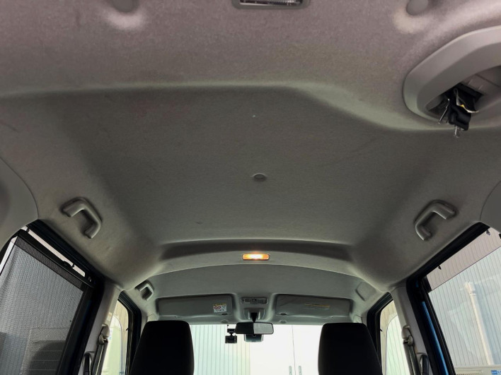 2018 Toyota Roomy DBA-M900A (UW-69fea44cbee56)[26]
