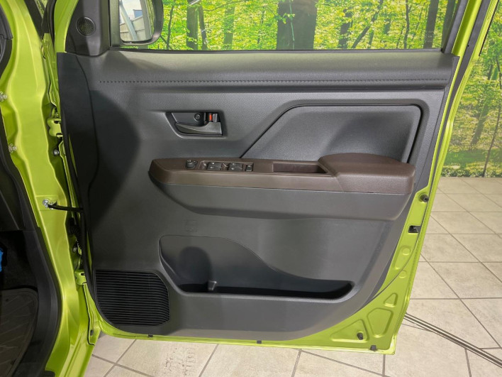 2017 Daihatsu Toll DBA-M900S (UW-69fea44fbd442)[17]