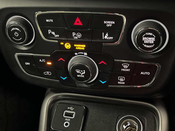 2019 Chrysler Jeep Compass ABA-M624 (UW-69fea454f19a8)[12]