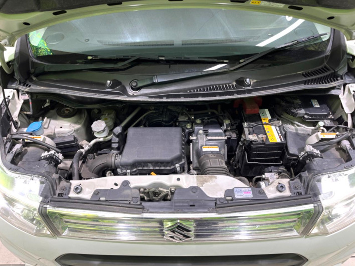 2013 Suzuki Wagon R Stingray DBA-MH34S (UW-69fea45634991)[4]
