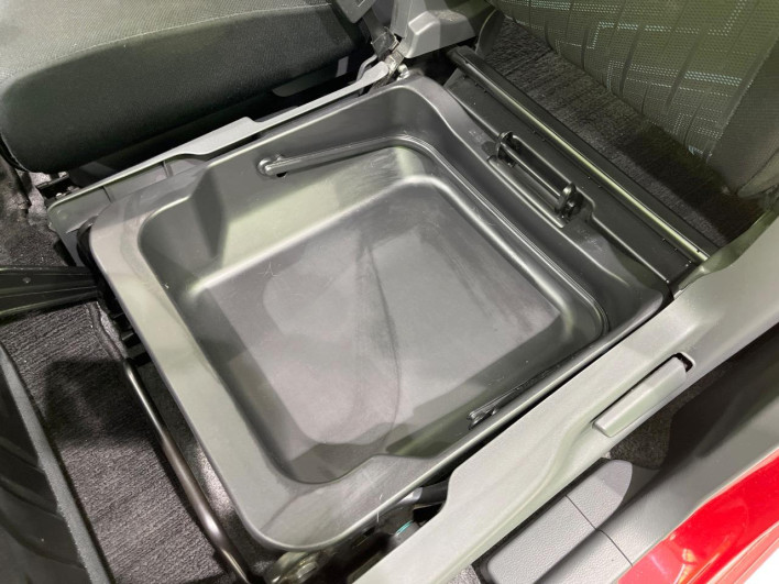 2015 Suzuki Wagon R Stingray DBA-MH34S (UW-69fea45641d01)[29]
