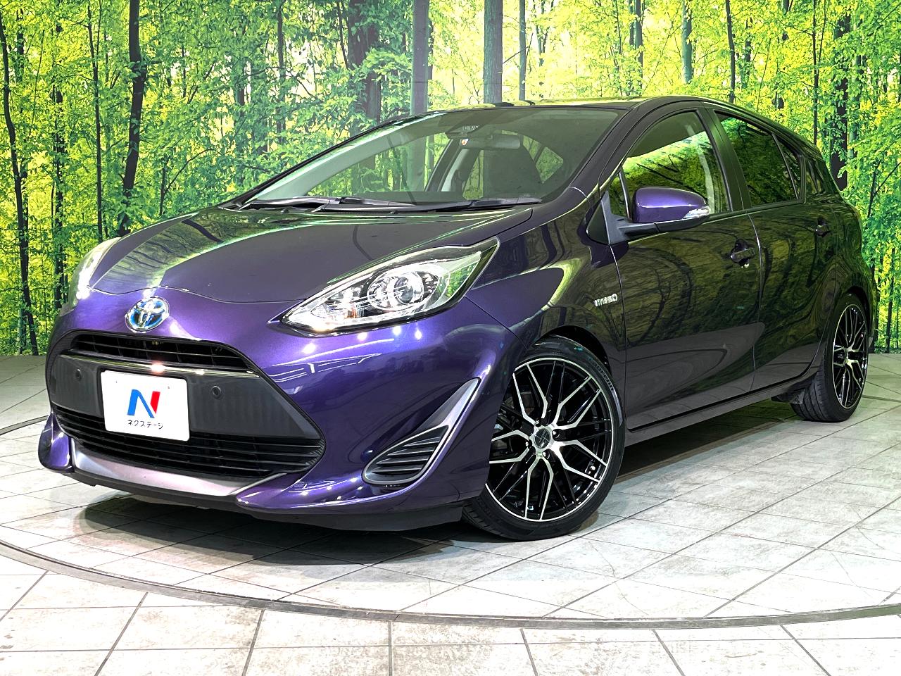 2017 Toyota Aqua DAA-NHP10