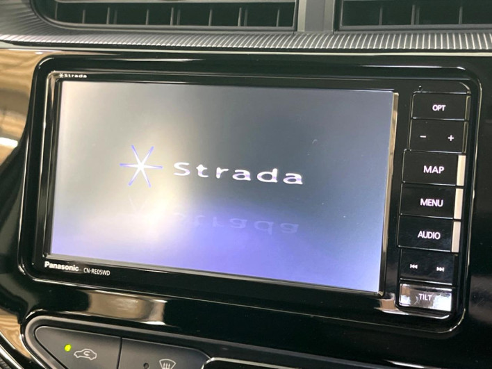 2018 Toyota Aqua DAA-NHP10 (UW-69fea47deb6c9)[25]