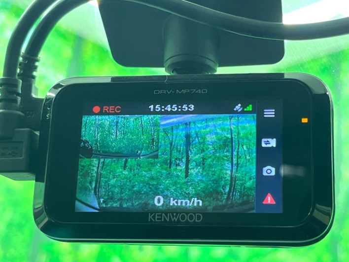 2018 Toyota Aqua DAA-NHP10 (UW-69fea47deb6c9)[22]