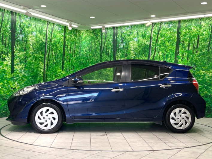2018 Toyota Aqua DAA-NHP10 (UW-69fea47deb6c9)[6]