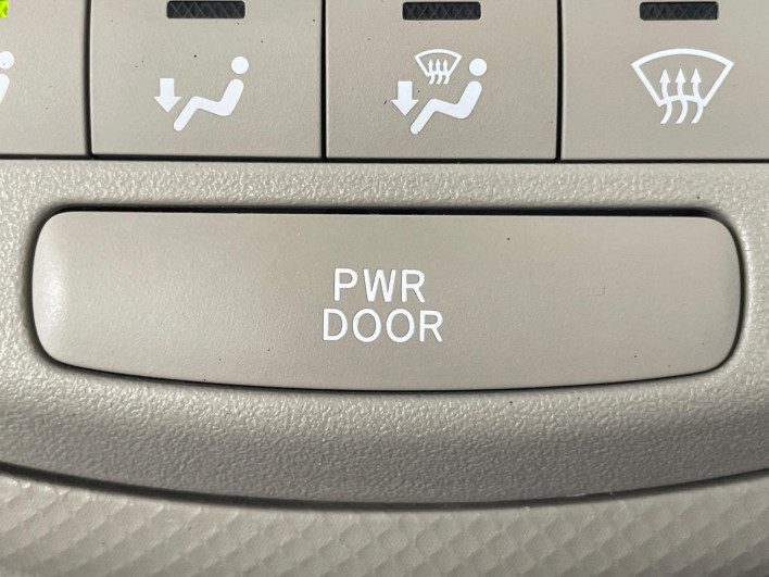 2012 Toyota Porte DBA-NNP11 (UW-69fea480116bd)[11]