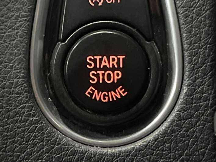 2016 BMW 3 Series DBA-8A20 (UW-69fea49b06dc9)[17]
