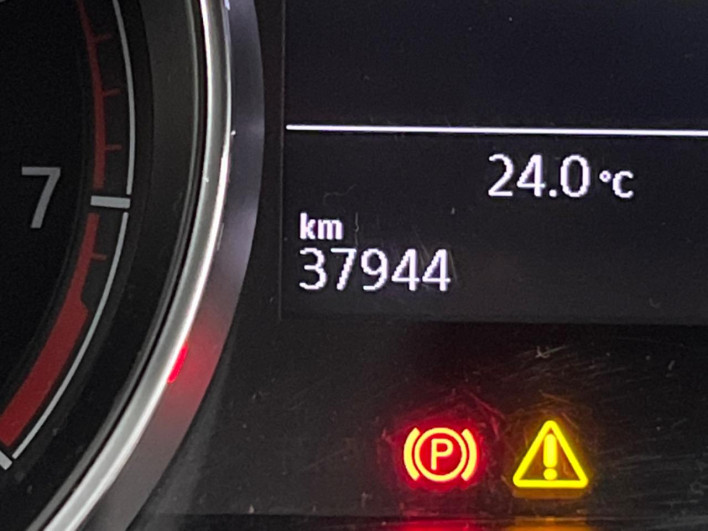 2015 Volkswagen Golf Variant DBA-AUCJZ (UW-69fea49fe8c02)[2]