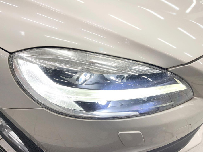2016 Volvo V40 LDA-MD4204T (UW-69fea4a112a8c)[5]