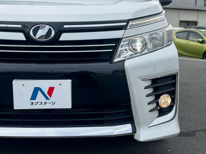 2015 Toyota Voxy DBA-ZRR80W (UW-69fea4a82235c)[24]