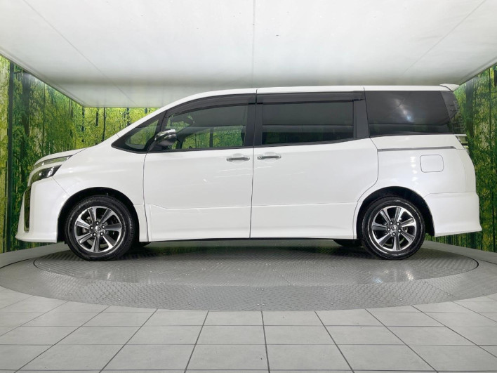 2020 Toyota Voxy 3BA-ZRR80W (UW-69fea4ab25c57)[17]