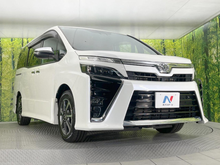 2020 Toyota Voxy 3BA-ZRR80W (UW-69fea4ab25c57)[14]