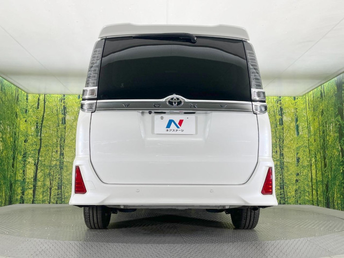 2020 Toyota Voxy 3BA-ZRR80W (UW-69fea4ab25c57)[19]