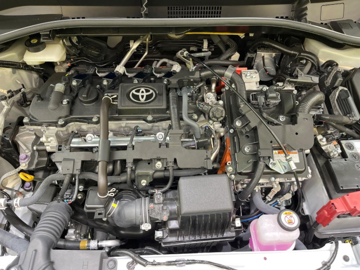 2025 Toyota Corolla Cross 6AA-ZVG13 (UW-69fea4b000050)[4]