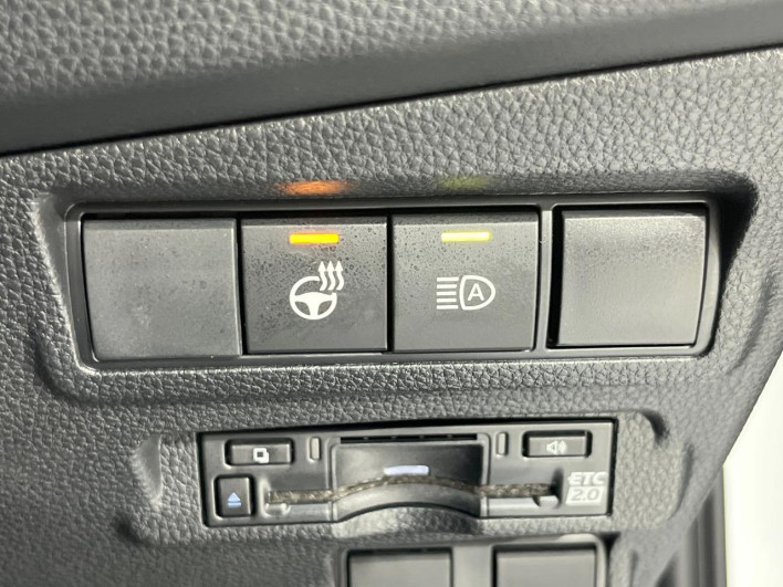 2025 Toyota Corolla Cross 6AA-ZVG13 (UW-69fea4b000050)[17]