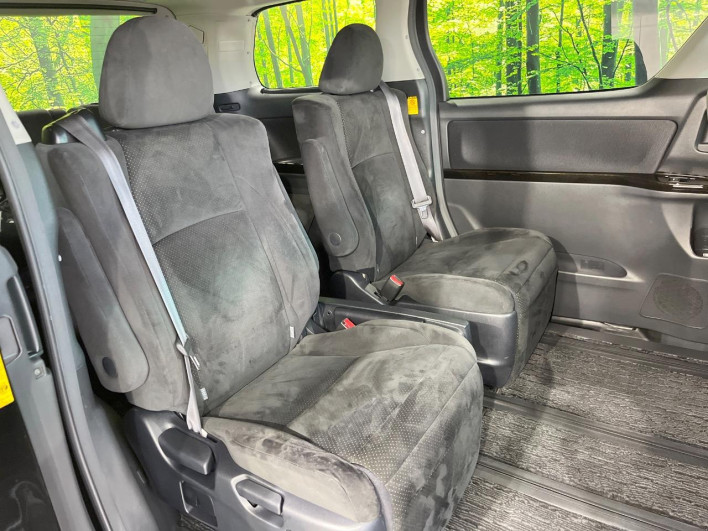 2011 Toyota Vellfire DBA-ANH20W (UW-69fff5491f9f0)[21]