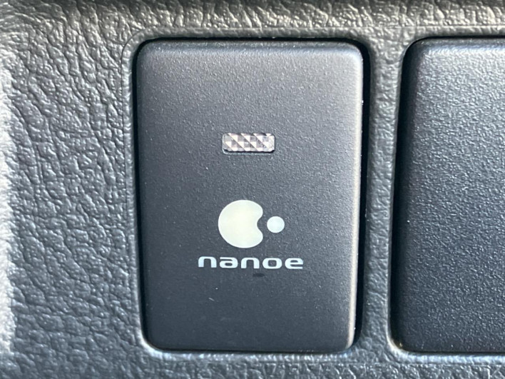 2013 Toyota Vellfire DBA-ANH20W (UW-69fff549c88b0)[19]