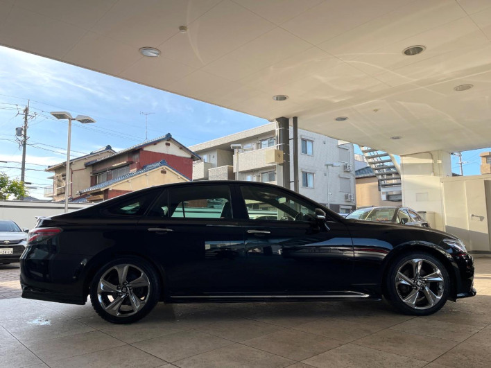 2018 Toyota Crown 3BA-ARS220 (UW-69fff54b45809)[27]