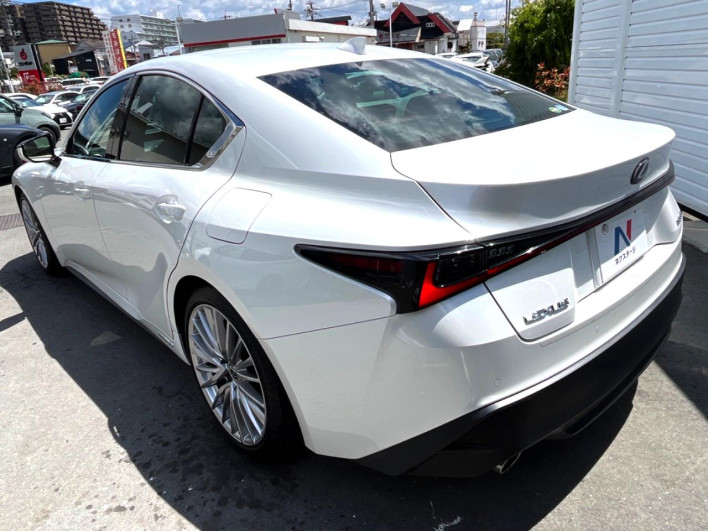 2021 Lexus IS 6AA-AVE30 (UW-69fff54c518e2)[17]