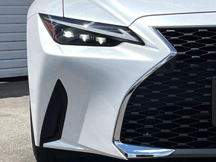 2021 Lexus IS 6AA-AVE30 (UW-69fff54c518e2)[10]