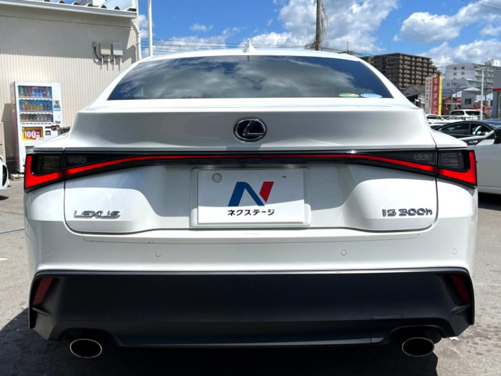 2021 Lexus IS 6AA-AVE30 (UW-69fff54c518e2)[18]