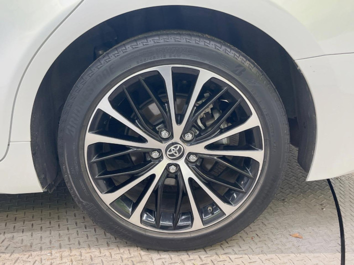 2019 Toyota Camry DAA-AXVH70 (UW-69fff552b28ef)[15]