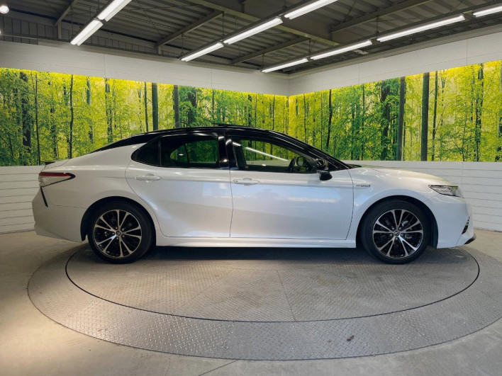 2019 Toyota Camry DAA-AXVH70 (UW-69fff552b28ef)[17]