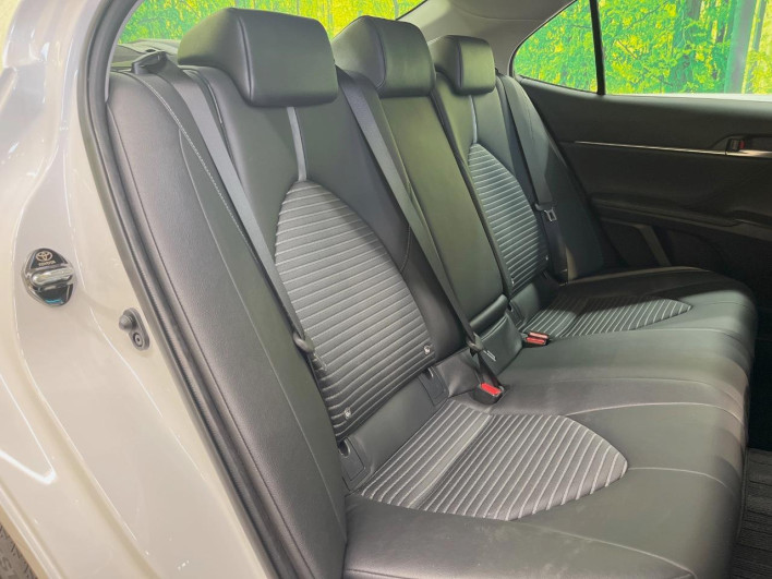 2019 Toyota Camry DAA-AXVH70 (UW-69fff552b28ef)[13]