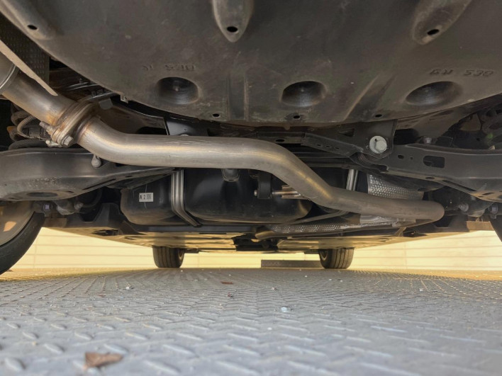 2020 Toyota Camry 6AA-AXVH70 (UW-69fff552ba91b)[19]