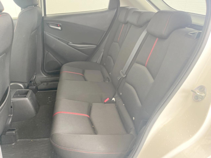 2016 Mazda Demio LDA-DJ5FS (UW-69fff5665ad64)[13]