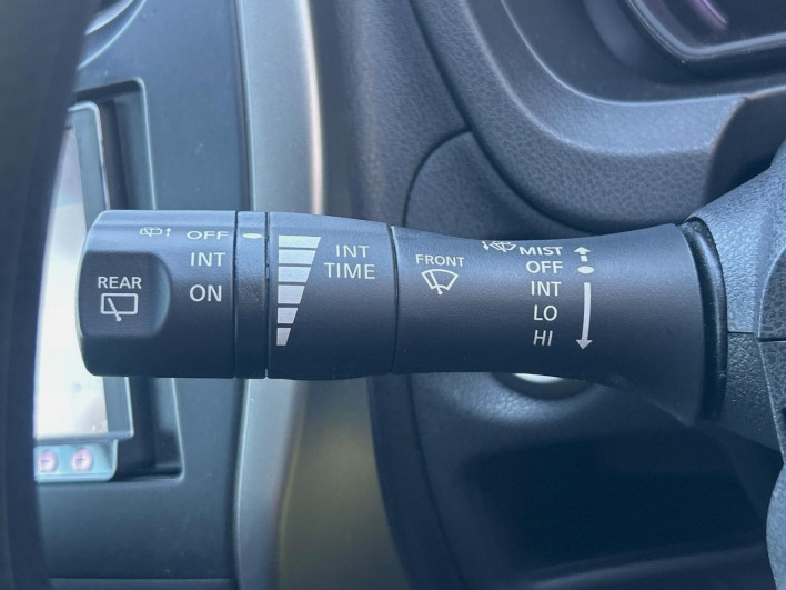 2013 Nissan Note DBA-E12 (UW-69fff5698db8c)[24]
