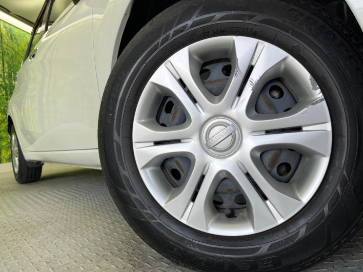2017 Nissan Note DBA-E12 (UW-69fff56a59062)[14]