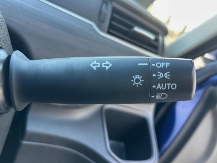 2018 Honda Freed hybrid DAA-GB7 (UW-69fff570c35cd)[24]